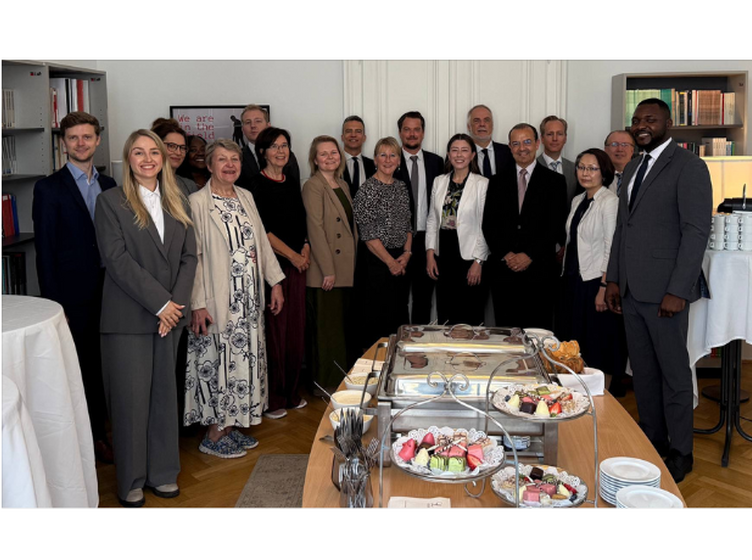 roundtable